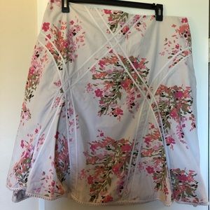 A-line cotton skirt, lined, hidden side zip 18W